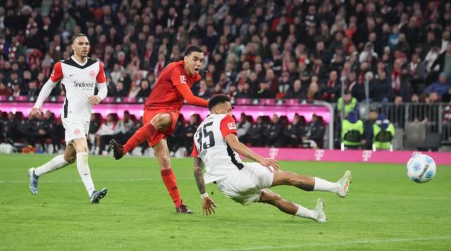 mk体育入口-【德甲】穆西亚拉一条龙，拜仁4比0法兰克福